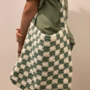 Checkered crochet bag